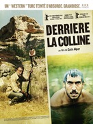 Tepenin Ardi - French Movie Poster (xs thumbnail)