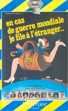 En cas de guerre mondiale, je file &agrave; l&#039;&eacute;tranger - French VHS movie cover (xs thumbnail)
