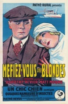 Beware of Blondes - French Movie Poster (xs thumbnail)