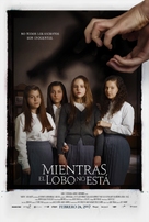 Mientras el Lobo No Est&aacute; - Mexican Movie Poster (xs thumbnail)