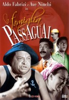 La famiglia Passaguai - Italian DVD movie cover (xs thumbnail)