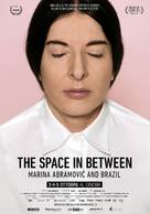 The Space in Between: Marina Abramovic and Brazil - Italian Movie Poster (xs thumbnail)