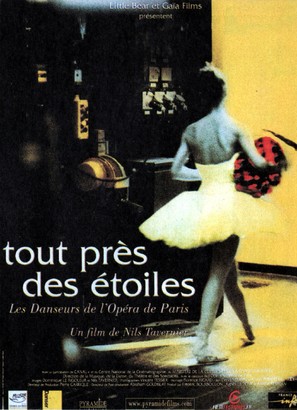 Tout pr&egrave;s des &eacute;toiles: Les danseurs de l&#039;Op&eacute;ra de Paris - French Movie Poster (thumbnail)