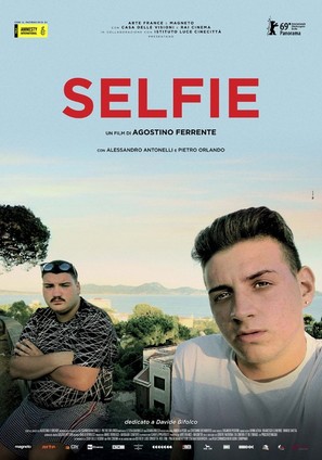 Selfie - Italian Movie Poster (thumbnail)
