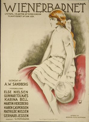 Wienerbarnet - Danish Movie Poster (thumbnail)