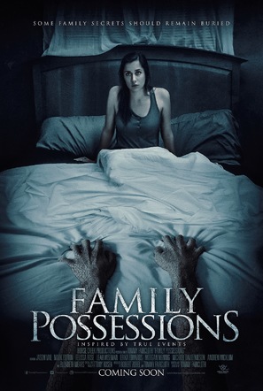 Family Possessions - Movie Poster (thumbnail)