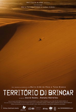 Territ&oacute;rio do Brincar - Brazilian Movie Poster (thumbnail)