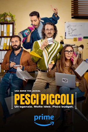 Pesci piccoli - Un&#039;agenzia, molte idee, poco budget - Italian Movie Poster (thumbnail)