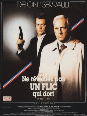 Ne r&eacute;veillez pas un flic qui dort - French Movie Poster (thumbnail)
