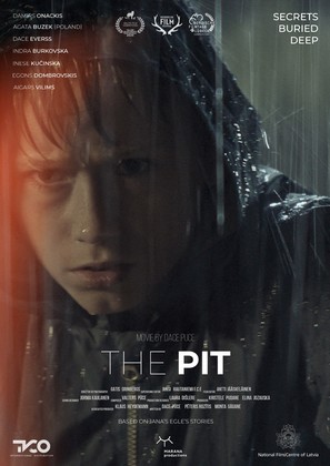 The Pit - International Movie Poster (thumbnail)