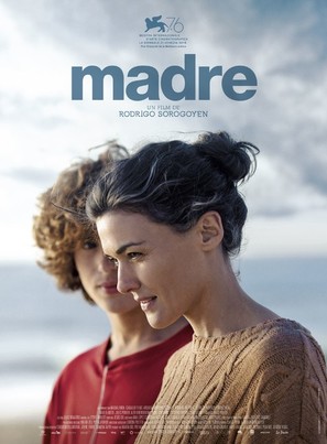 Madre - French Movie Poster (thumbnail)