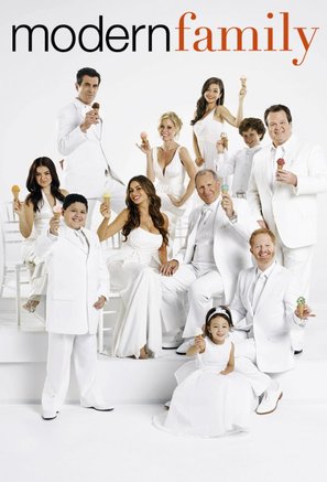 &quot;Modern Family&quot; - Movie Poster (thumbnail)