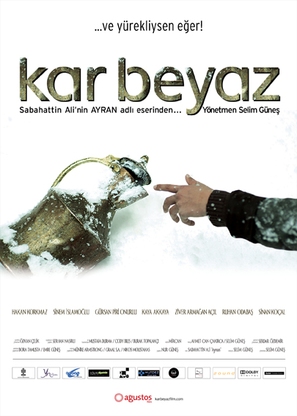 Kar Beyaz - Turkish Movie Poster (thumbnail)