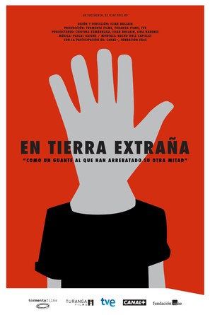 En tierra extra&ntilde;a - Spanish Movie Poster (thumbnail)