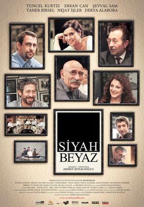 Siyah beyaz - Turkish Movie Poster (thumbnail)