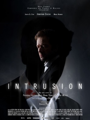 Intrusion - French Movie Poster (thumbnail)