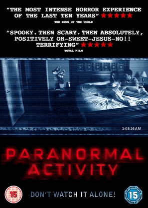 Paranormal Activity - British DVD movie cover (thumbnail)