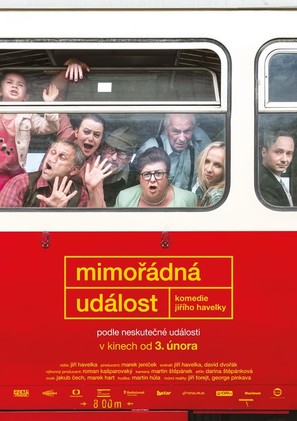 Mimor&aacute;dn&aacute; ud&aacute;lost - Czech Movie Poster (thumbnail)