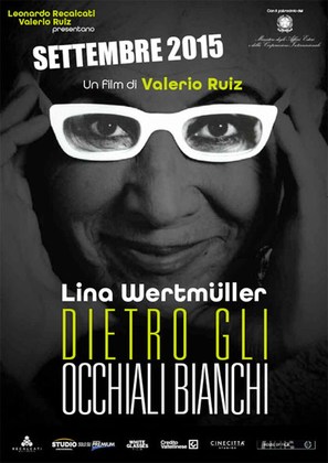 Behind the White Glasses - Italian Movie Poster (thumbnail)