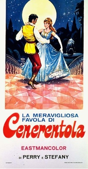 Sinderella k&uuml;lkedisi - Italian poster (thumbnail)