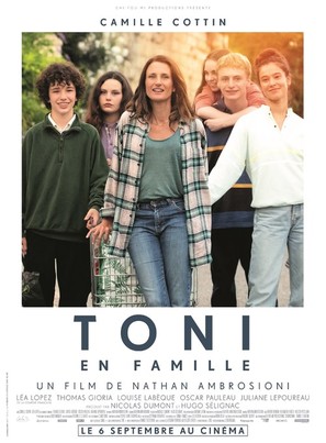 Toni, en famille - French Movie Poster (thumbnail)