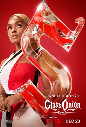 Glass Onion: A Knives Out Mystery - Movie Poster (thumbnail)