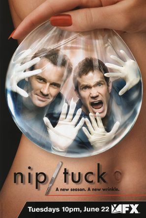 &quot;Nip/Tuck&quot; - poster (thumbnail)