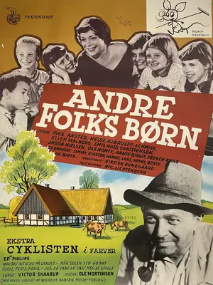 Andre folks børn Poster