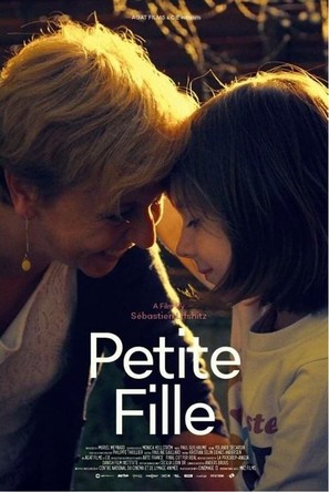 Petite fille - French Movie Poster (thumbnail)