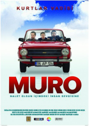 Muro: Nalet olsun i&ccedil;imdeki insan sevgisine - Turkish Movie Poster (thumbnail)