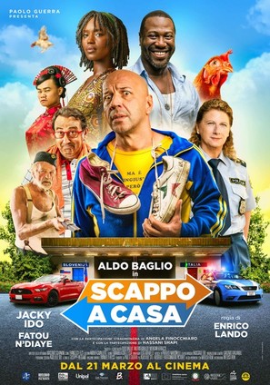 Scappo a casa - Italian Movie Poster (thumbnail)