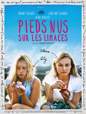 Pieds nus sur les limaces - French Movie Poster (thumbnail)