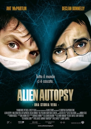 Alien Autopsy - Italian Movie Poster (thumbnail)