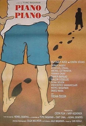 Piano Piano Bacaksiz - Turkish Movie Poster (thumbnail)