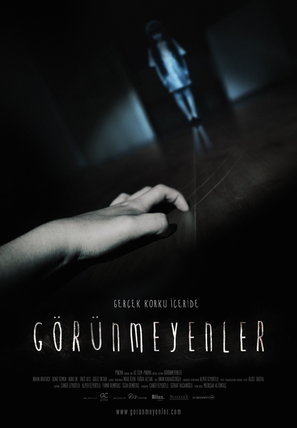 G&ouml;r&uuml;nmeyenler - Turkish Movie Poster (thumbnail)