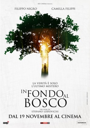 In fondo al bosco - Italian Movie Poster (thumbnail)