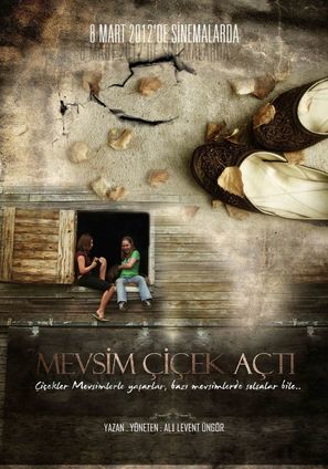 Mevsim &ccedil;i&ccedil;ek a&ccedil;ti - Turkish Movie Poster (thumbnail)