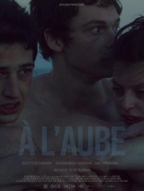 &Agrave; l&#039;aube - French Movie Poster (thumbnail)