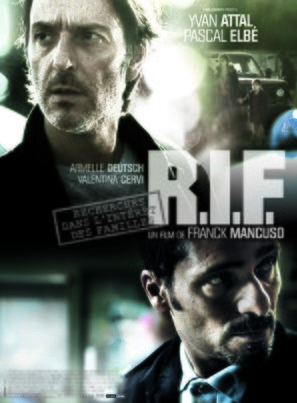 R.I.F. (Recherche dans l&#039;Int&eacute;r&ecirc;t des Familles) - French Movie Poster (thumbnail)