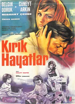 Kirik Hayatlar Poster