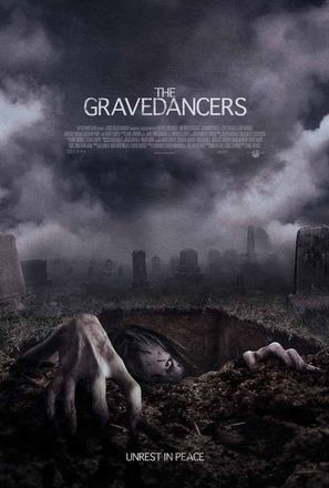 The Gravedancers - Movie Poster (thumbnail)
