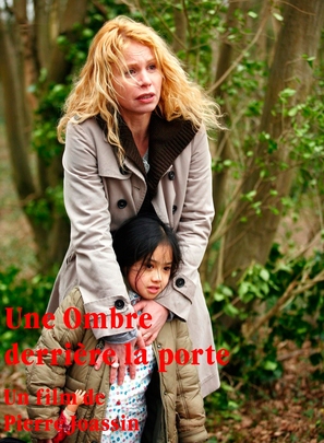 Une ombre derri&egrave;re la porte - French Movie Cover (thumbnail)