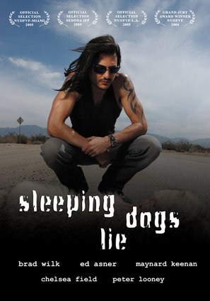 Sleeping Dogs Lie - DVD movie cover (thumbnail)