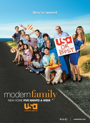 &quot;Modern Family&quot; - Movie Poster (thumbnail)