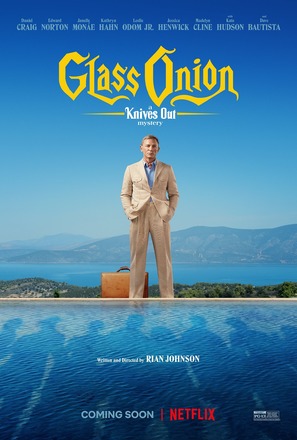 Glass Onion: A Knives Out Mystery - Movie Poster (thumbnail)