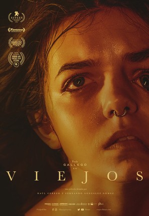 Viejos - Spanish Movie Poster (thumbnail)