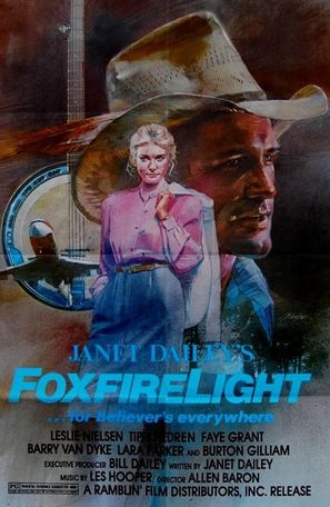 Foxfire Light - Movie Cover (thumbnail)