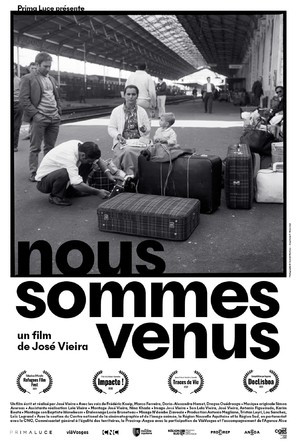 Nous sommes venus - French Movie Poster (thumbnail)