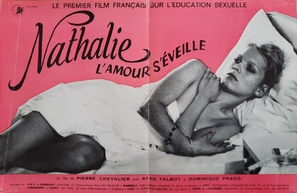 Nathalie, l&#039;amour s&#039;&eacute;veille - French Movie Poster (thumbnail)