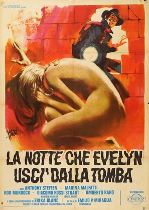 La notte che Evelyn usc&igrave; dalla tomba - Italian Movie Poster (thumbnail)